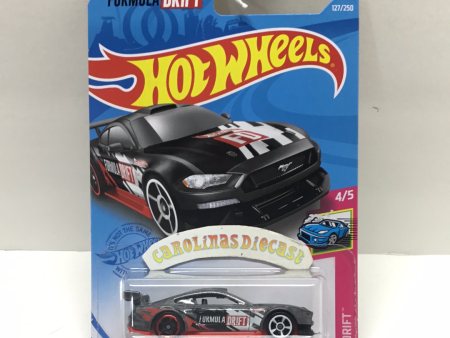 2021 hot wheels #127 Custom 18 Ford Mustang GT Grey 21C Fashion