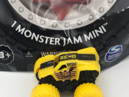 2022 Spin Master monster jam mini series 7 #53 Yellow Max-D Online now