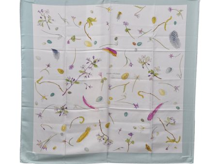 Authentic HERMES Carre 90 Scarf  FLEURS et PLUMES  Silk Green 6248C For Sale