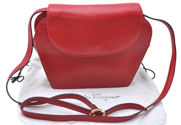 Authentic Salvatore Ferragamo Shoulder Cross Body Bag Purse Leather Red H6443 Supply